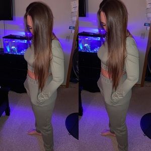 Victoria’s Secret Sport Jogger Set- Sagebrush  ✨
